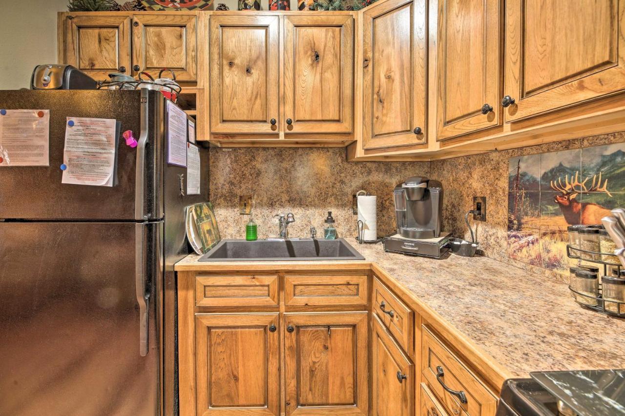 Rustic Lakeside Cabin - Family And Pet Friendly! Pinetop-Lakeside Eksteriør billede