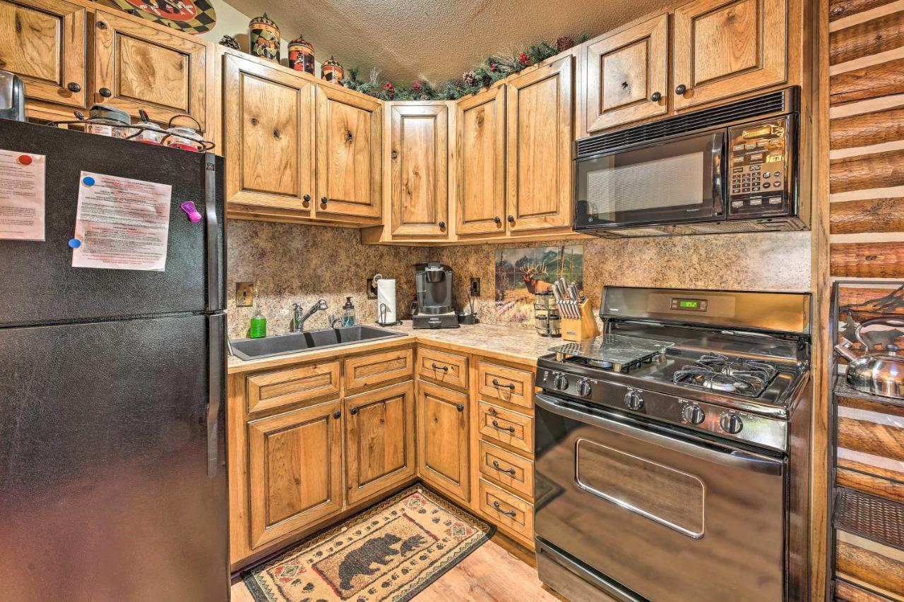 Rustic Lakeside Cabin - Family And Pet Friendly! Pinetop-Lakeside Eksteriør billede