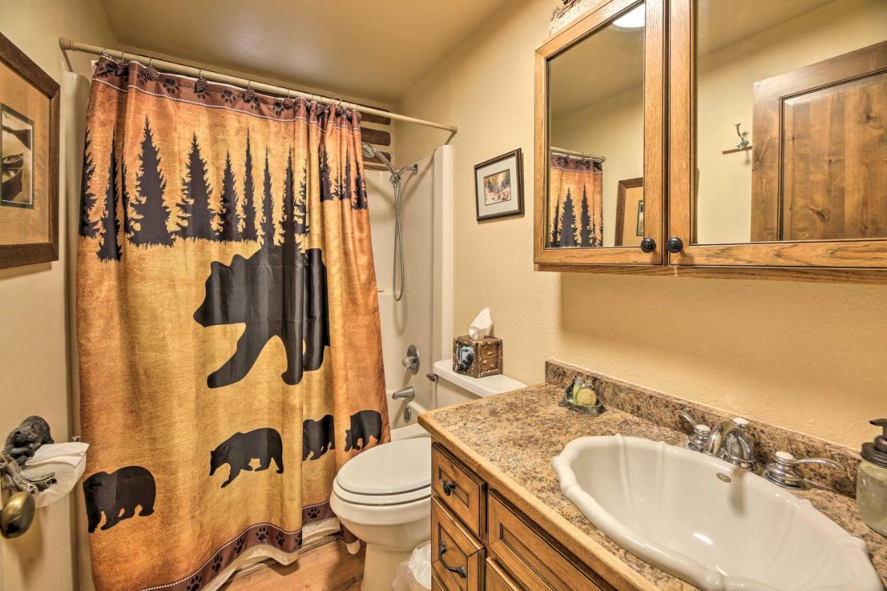 Rustic Lakeside Cabin - Family And Pet Friendly! Pinetop-Lakeside Eksteriør billede